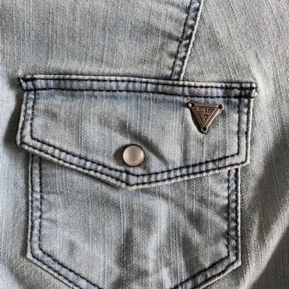 Guess Demin Shirt NEW with tag - Picture 3 of 8